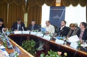 Экспертный диалог с участием губернатора Ленинградской области Александром Дрозденко 28.06.2012